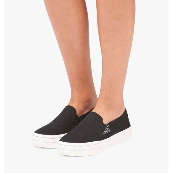 Authentic PRADA Cassetta Wheels Black 'Prada' Logo Platform Sneakers Size EU38 - Picture 16 of 16